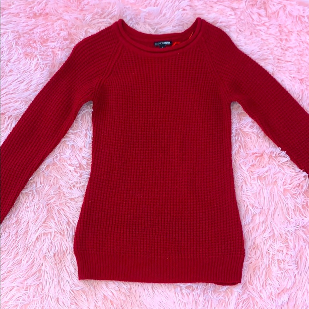 Red knitted sweater